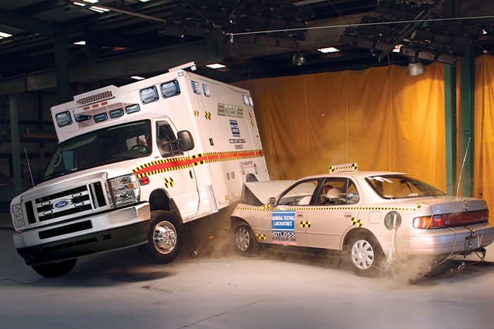 03_Real-World-Dynamic-High-Speed-Crash-Testing (1)